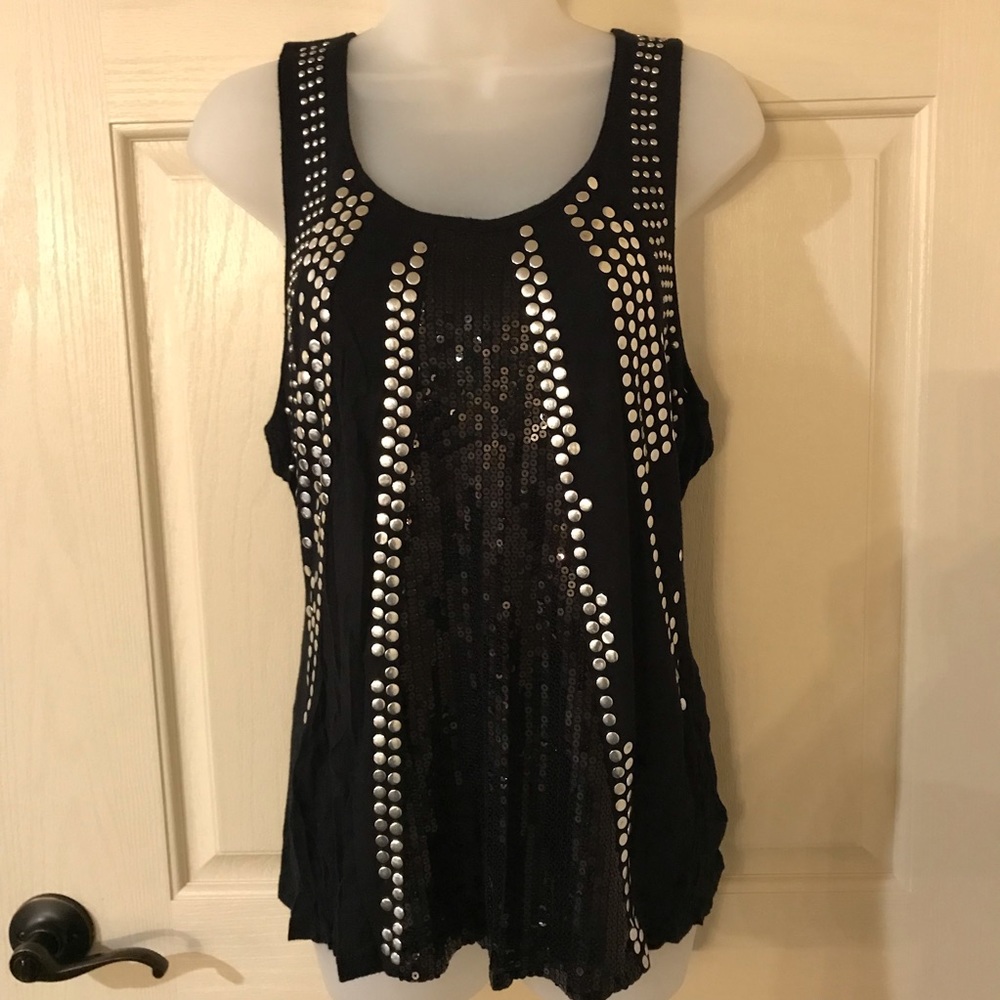 Studded tank